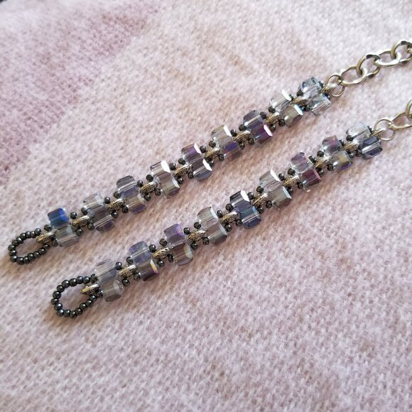 New handmade woven crystal bracelet with iridescent crystal cube beads - Picture 6 of 10